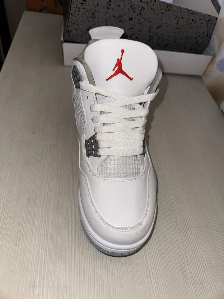 Air Jordan 4 Retro White Oreo Sneakers da Uomo - White/Tech Grey/Black/Fire Red, - Immagine 4 di 4