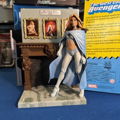 Diamond Select Marvel Hellfire Club Emma Frost 2005 White Queen X-Men - no fire 