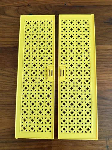 Vintage Barbie Dream House 1978 Pair of Entrance Doors Replacement Parts