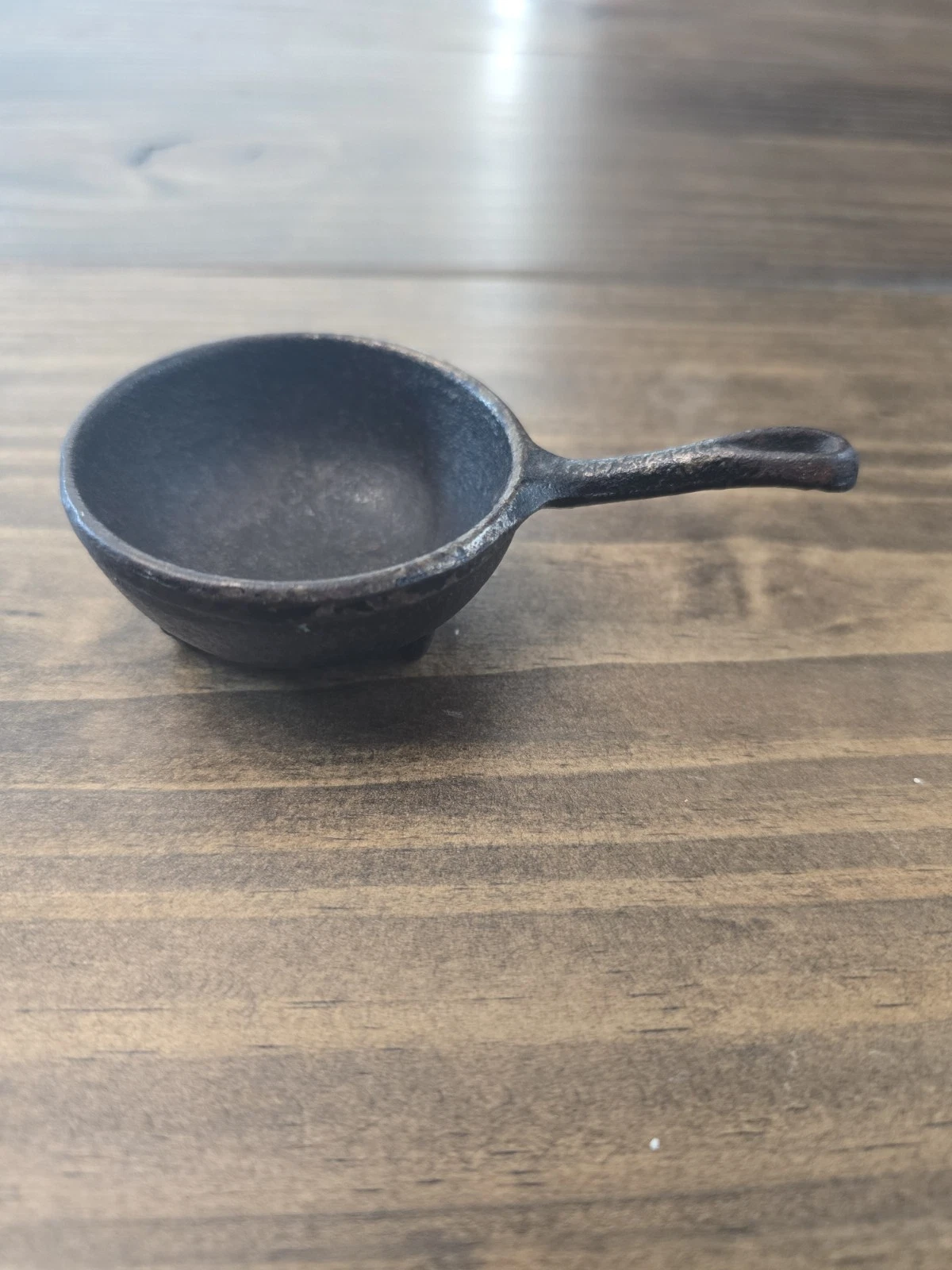 Rare Antique The Hermitage Mini Cast Iron Footed Skillet From Andrew Jackson...