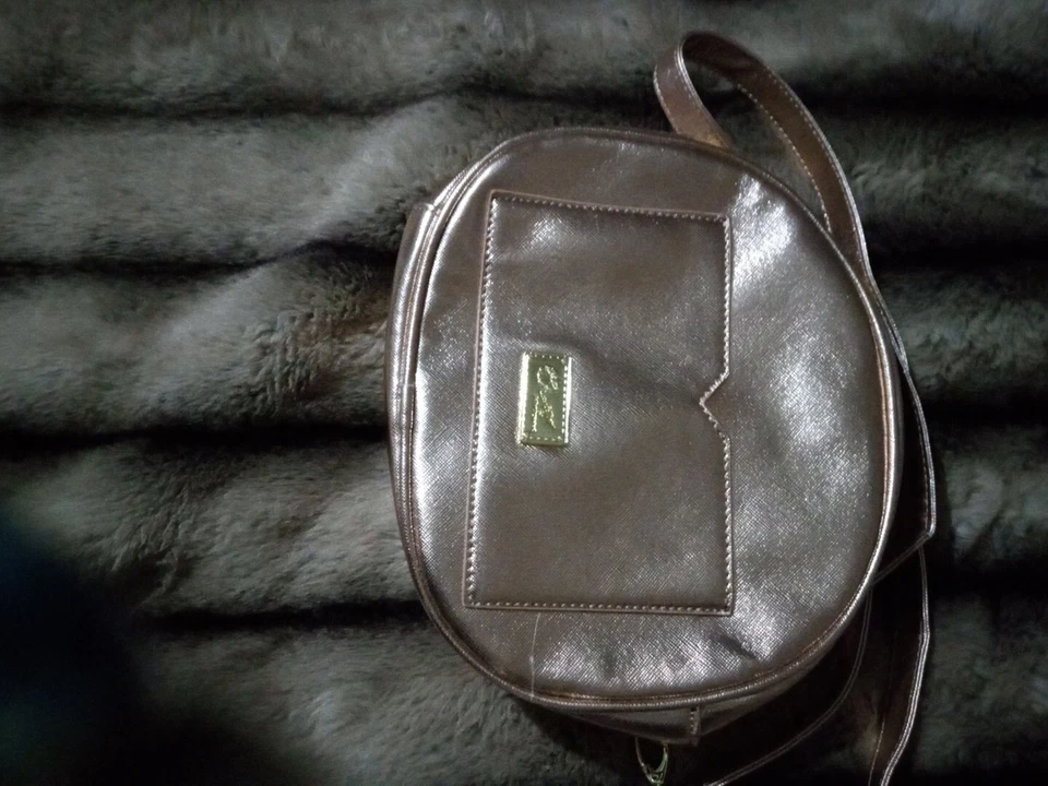 Bolso bandolera Luv BETSEY JOHNSON GATO BOLSO CARTERA ORO ROSA BORDADO Y2K  Foto 4 de 4