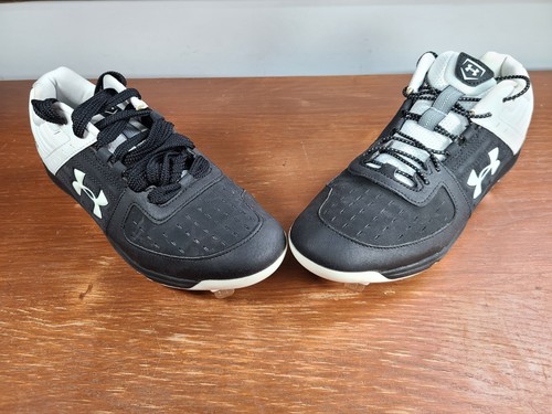 Under Armour Ignite Lowtop schwarz + weiß Metall Stollen Herren Größe 10,5 3021934-001 - Bild 6 von 10