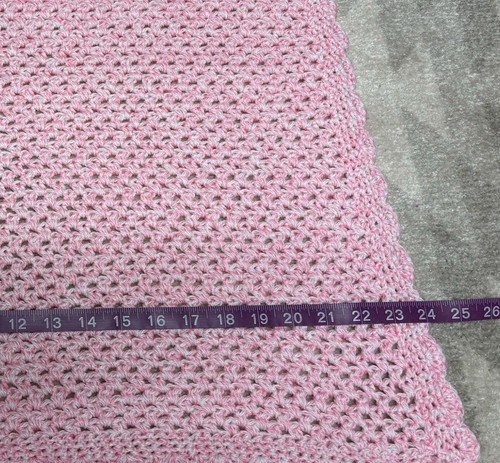 Coperta rosa bambino all'uncinetto  - Foto 5 di 6