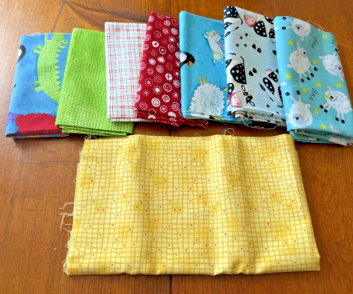 Fat Quarter Bundle Set (7) Plus 1 Pc. -Cotton - Animals, Animals -Lot of 8