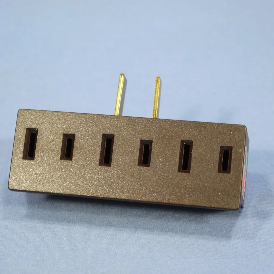Do It Best 505498 Brown 15A Plug-In Triple Tap Outlet Adapter Nema 1-15R 125V - Image 4 of 4