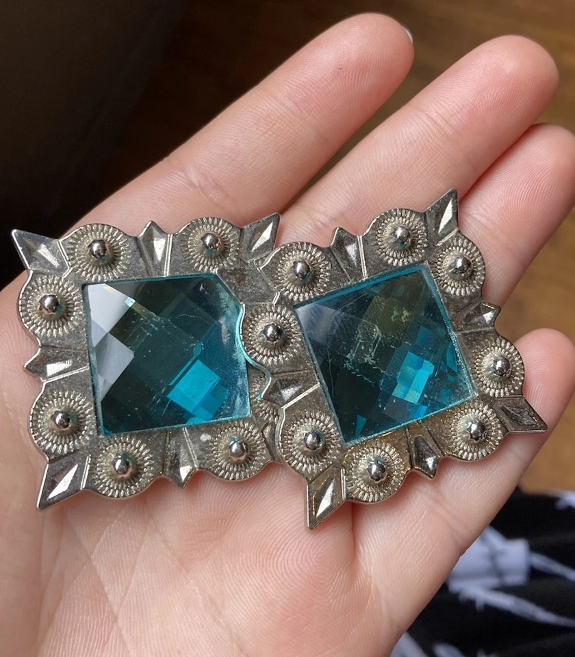 Set Of 2 antique silver Bling conchos with square turquoise tone stone, No Backs - Image 2 of 2