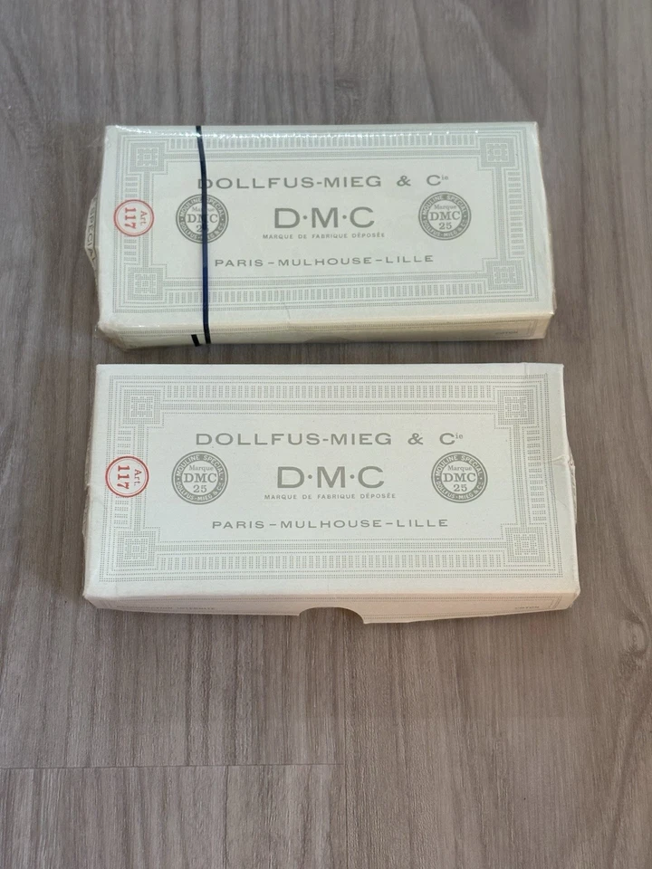 FRANCE D.M.C Dollfus-Mieg & Cie Embroidery Floss #470 Green Avocado 47 Skeins - Image 3 of 4