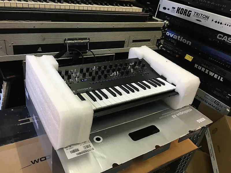 KORG Minilogue XD Analog Quadraphonic Polyphonic Synth in box  ARMENS
