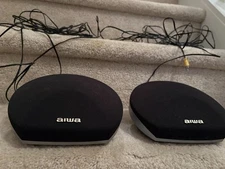 VTG AIWA SPEAKERS SX-R275 40W 8 OHM BLACK - UNTESTED - PARTS OR REPAIR 