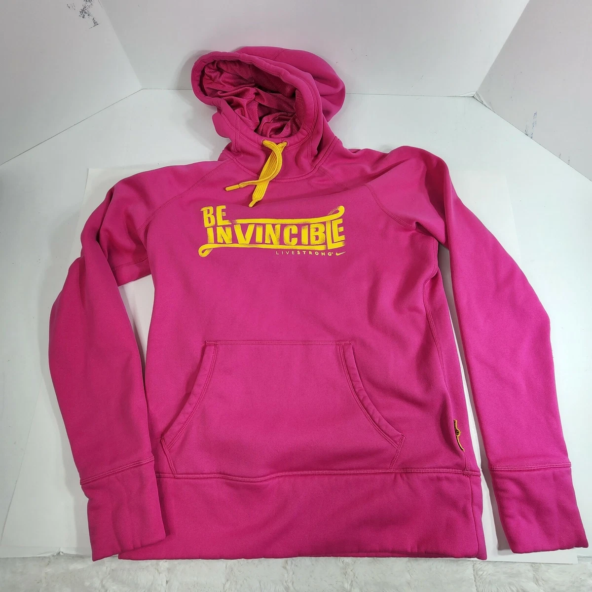 Nike livestrong best sale therma fit hoodie