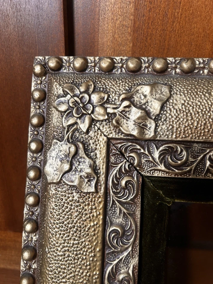 Antique Ornate Gold Picture Frame With Green Velvet Trim.  Has Glass Piece. - Image 3 of 4