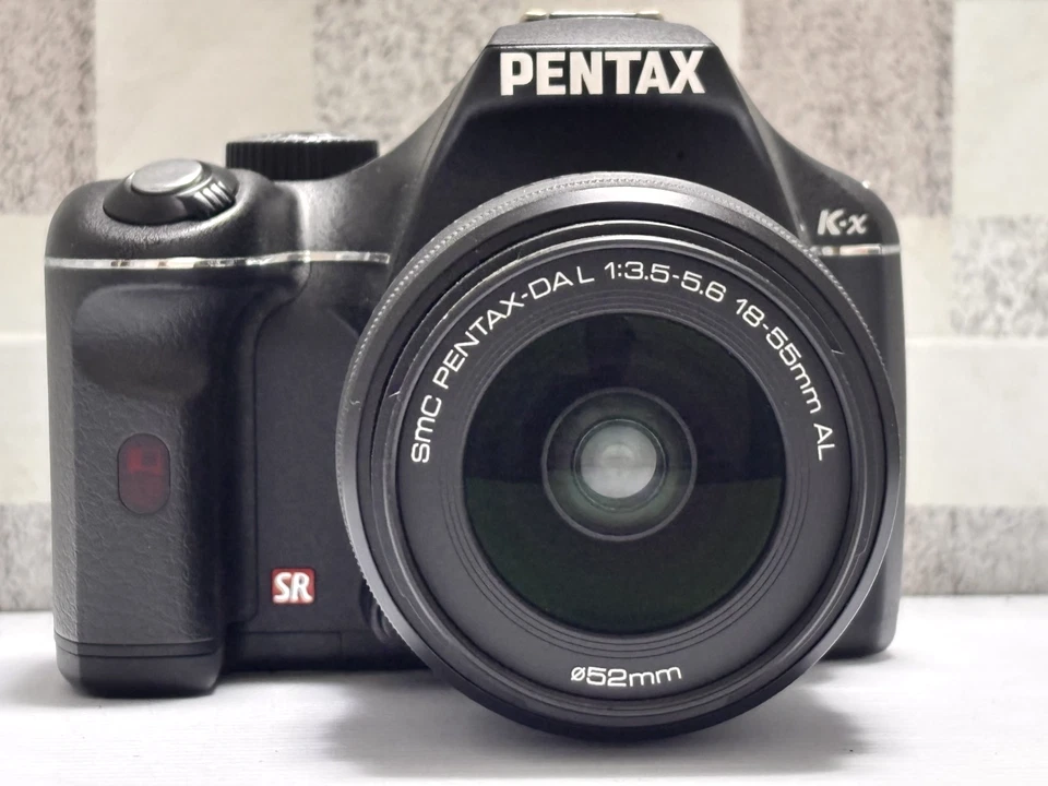 [Near mint in Box]Pentax K-X 12.4 MP multilingual Digital SLR Camera - Black JP - Image 3 of 4