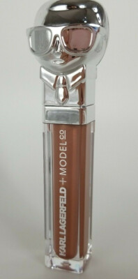 KARL LAGERFELD made in Italy Lip Liquid Gloss Lipstick Lipgloss Nude Neutral 