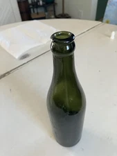 Antique E & J  BURKE Bottle Stout Ale CAT Logo ON BASE Dark Olive Dug Wyo Dump