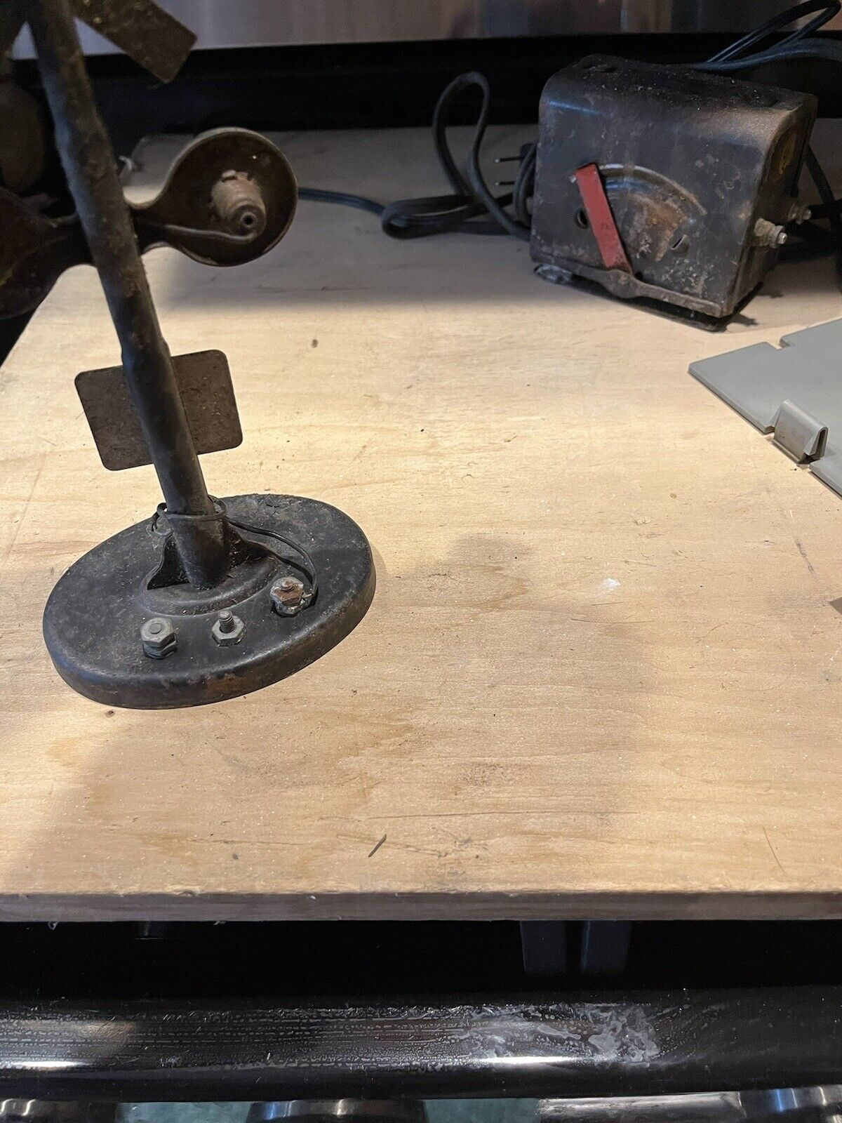 Picture 2 of 4