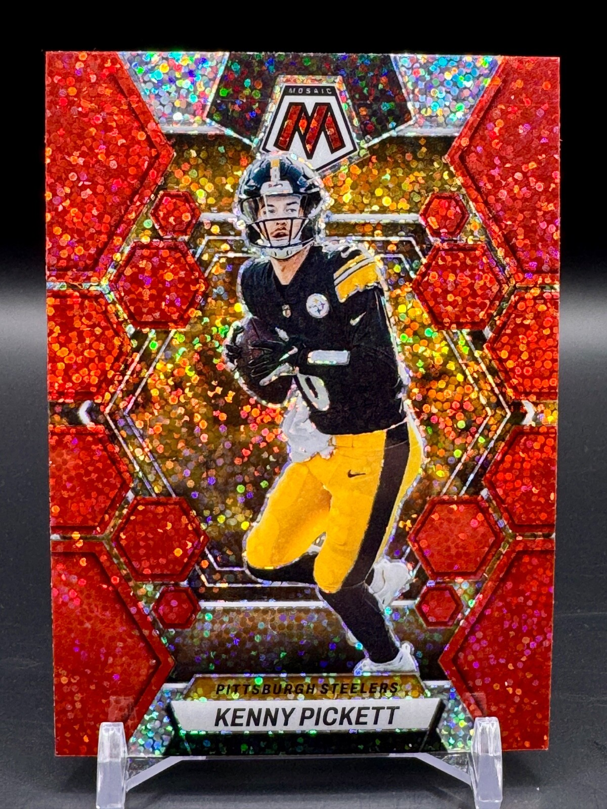 2023 Panini Mosaic Football Kenny Pickett #201 Red Sparkle Prizm Steelers