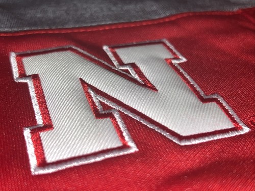 Nebraska CornHuskers Zippered Jacket Men’s Size Medium Colosseum New With Tags - Picture 4 of 17