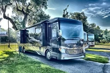 2018 Newmar Ventana 4326, class A