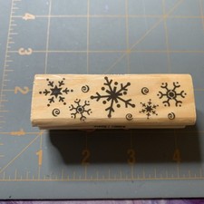 Recollections- Wood Rubber Stamp Snowflakes Winter Garland Christmas