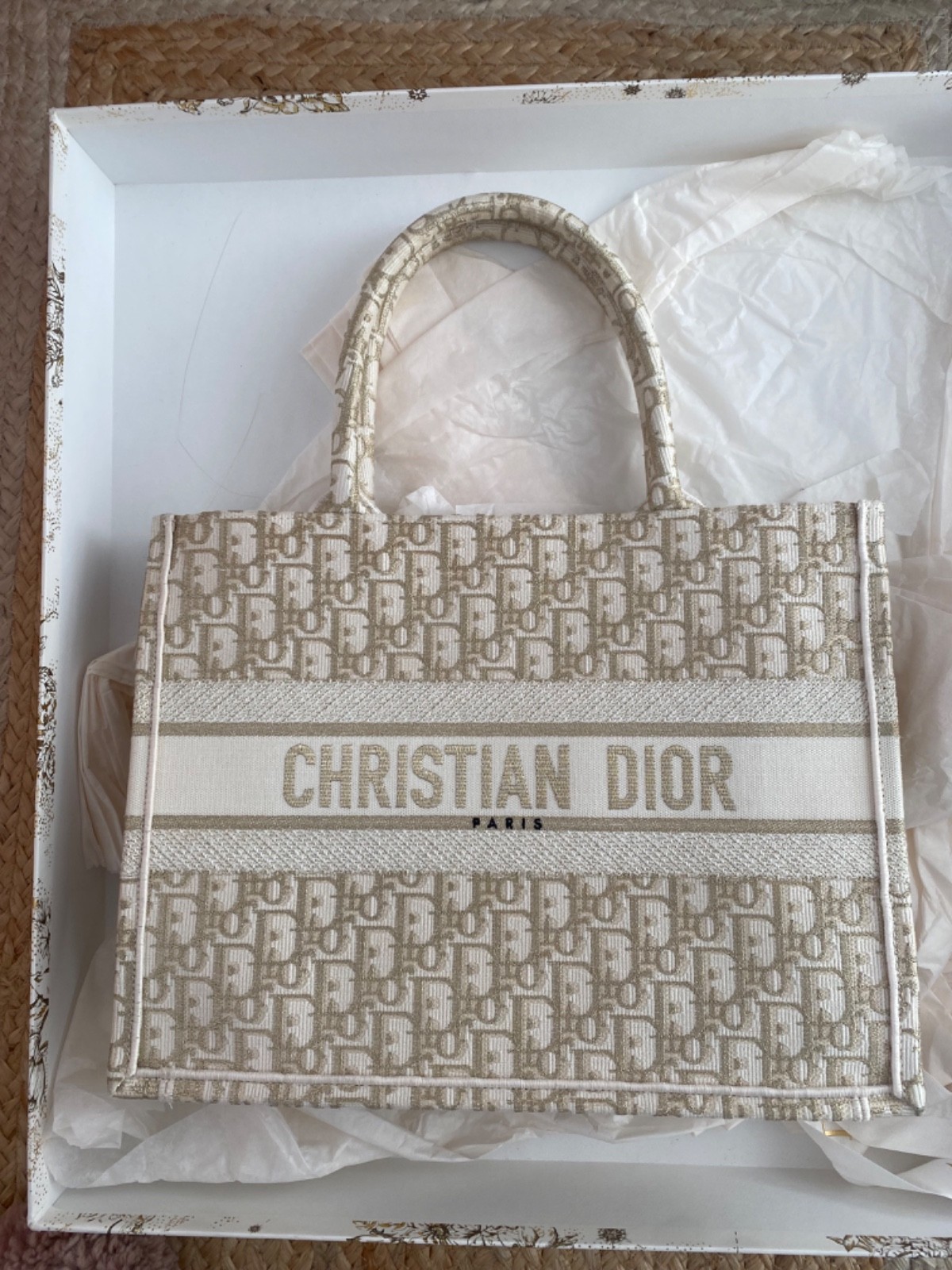 dior book tote medium (gold and silver)