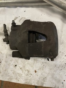 Bremssattel Skoda Rapid Vorne Links VW Audi Seat