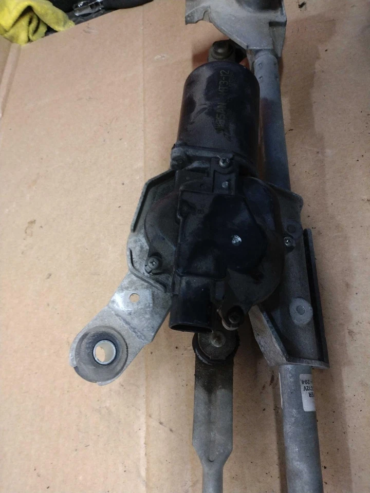 Used Windshield Wiper Motor fits: 2016 Nissan Frontier Grade A - Image 2 of 4