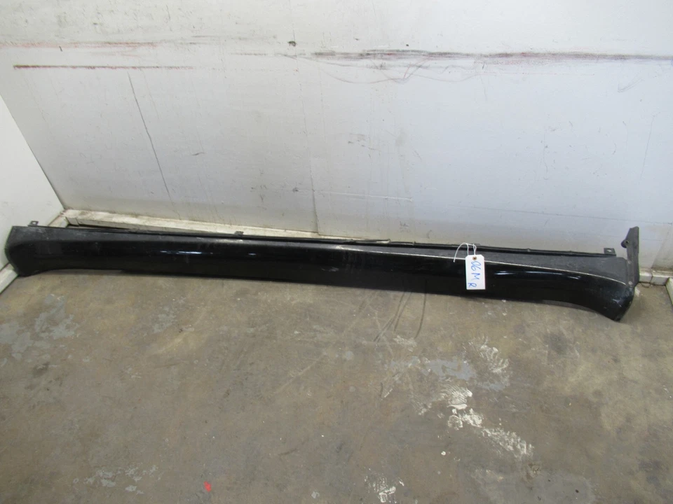 04-08 MASERATI QUATTROPORTE LADO PASAJERO DERECHO FALDA PANEL BASCULANTE NEGRO OEM Foto 3 de 4