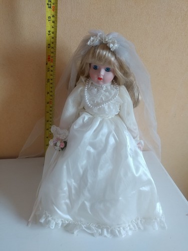 Porcelain Doll Bride Heritage Mint Ltd 1988 1989 - Picture 17 of 23