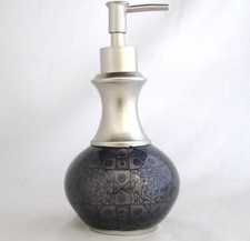 NEW PURPLE FLORAL ROUND+SILVER RESIN KITCHEN,BATHROOM SOAP+LOTION DISPENSER