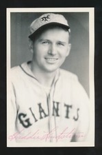 FREDDIE LINDSTROM (1924-1936 Giants Pirates) *AUTOGRAPHED Postcard* d.1981 *HOF*