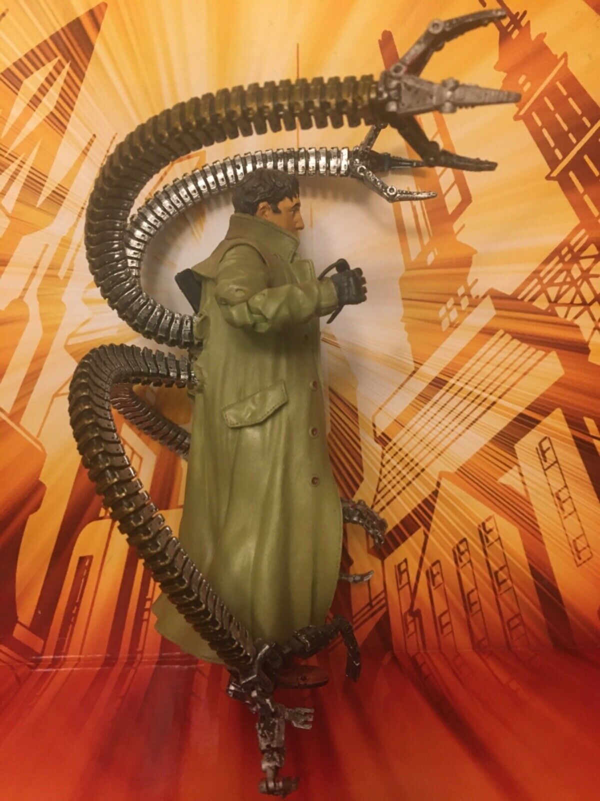 Marvel Legends Doc Ock Spider-Man 2 Movie ToyBiz Alfred Molina Doctor  Octopus Action Figure Review 