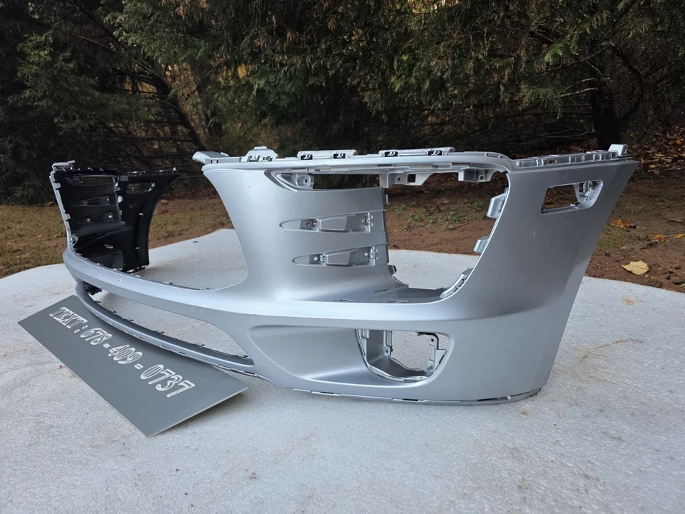 Cubierta del parachoques delantero Porsche Macan 2016 2017 2018 usada OEM 95B807221A sin envío. Foto 4 de 4