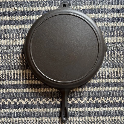 Vintage BSR #12 Birmingham Stove & Range Red Mountain Cast Iron Skillet