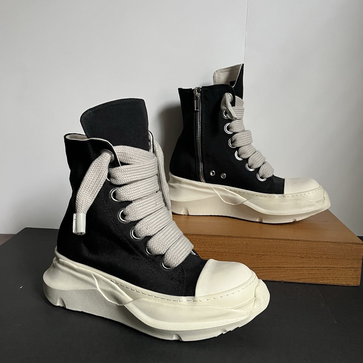 靴 rick owens drkshdw abstract jumbo laced Buy Rick Owens Porterville DRKSHDW Jumbo Laced Abstract Low