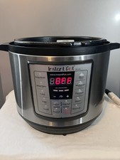 Insta Pot 8-Quart IP LUX80 Programmable Pressure Cooker Only Tested Works No Lid
