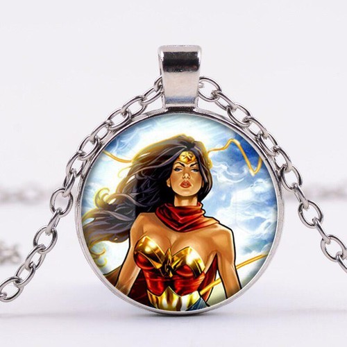 WONDER WOMAN charm pendant 925 Sterling 