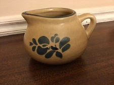 Vintage PFALTZGRAFF 414Y Small Pitcher Creamer or Gravy/Sauce Boat Folk Art Blue