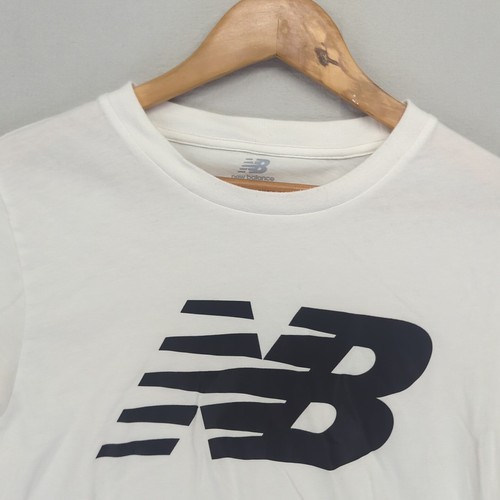 New Balance NB T-shirt Shirt Short Sleeve White Large Logo Graphic Running M Men - Picture 6 of 12