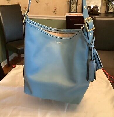 Coach Leather bag / Purse / light blue / zipper / Great shape 