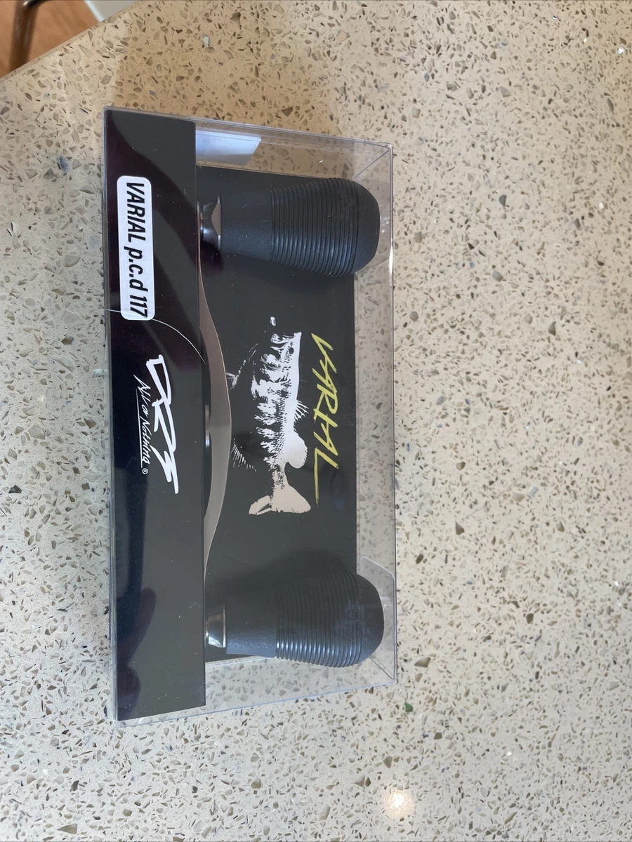 DRT Varial Handle 117 Silver With Black Knobs