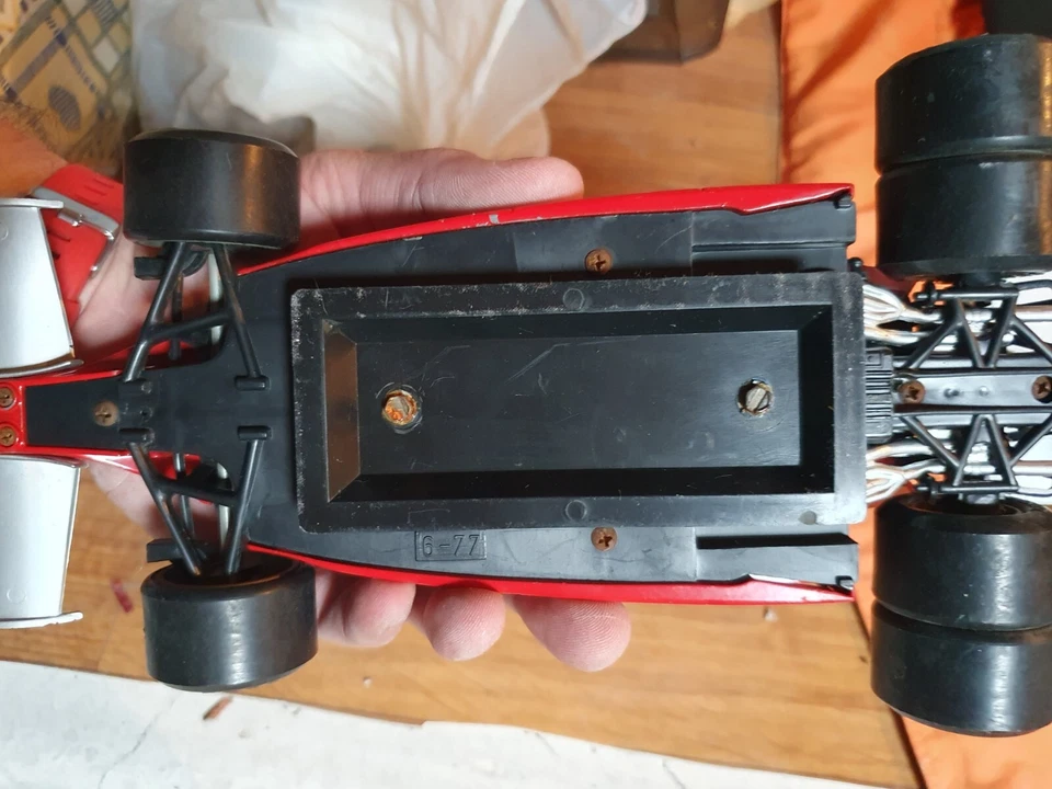 Polistil 1:16 F1 Ferrari 312 T2 / T6 #11, Niky Lauda 1977 six wheels 6 ruote GG4 - Immagine 3 di 3