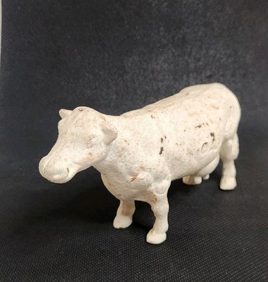 Rustic Painted Cast Iron Figural White Cow Figurine 3.5'' 