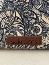 Sakroots Crossbody Bag/Wristlet Navy White Artist Circle Phone Pocket Zipper