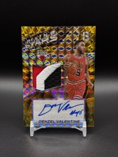 2016-17 Panini Spectra Rising Stars Gold Denzel Valentine RPA 10/10 Auto