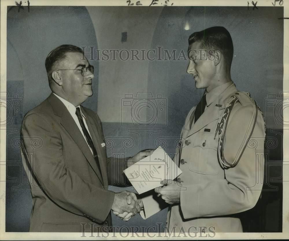 1955 Press Photo William Watson honored by Walter Harris at YMCA leaders' lunch