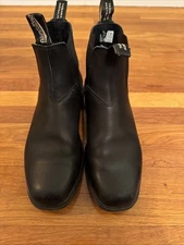 BLUNDSTONE DRESS CHELSEA BOOTS - UNISEX 063 - SIZE: MEN US 9.5-10 MEN AU 9