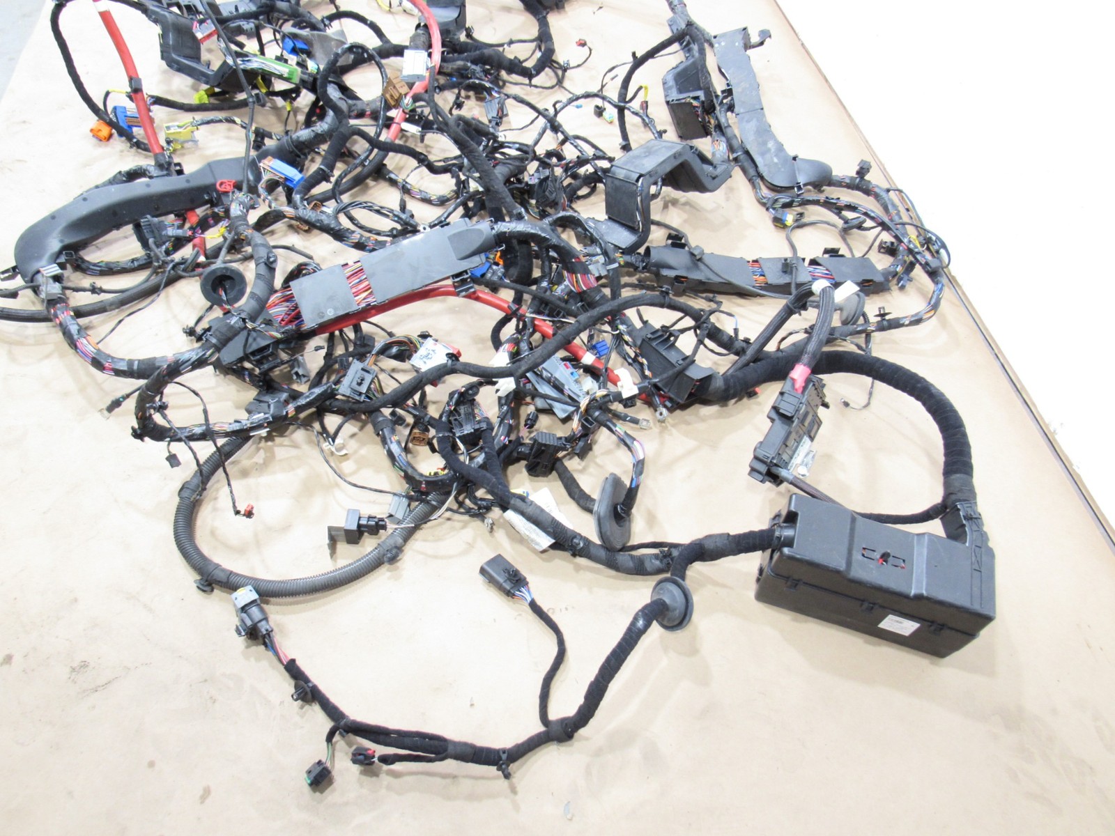 Maserati Levante Q4 2017 AWD 3.0L Main Body Floor Wire Wiring Harness 16-24 >#3