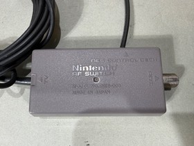 Vintage 1985 Nintendo NES-001 Video Game Console w/ Zapper + Max Controllers etc