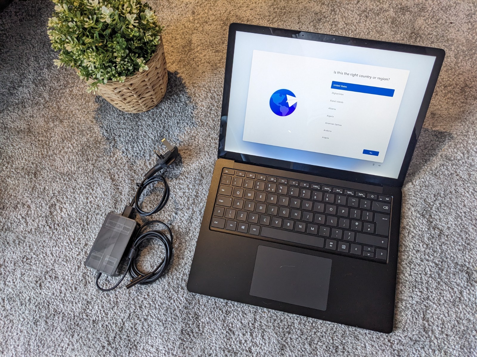 Microsoft Surface Laptop 4 13 inch Intel Core i5 1145G7 8GB RAM 256GB SSD