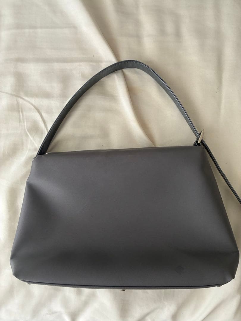 Givenchy Gray Leather Handbag Women's Simple Style Authentic thumbnail 2
